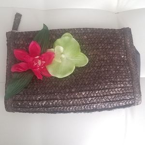 Brown basket weave tropical clutch purse